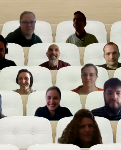 Participants à la réunion de lancement du projet RéSoCIO